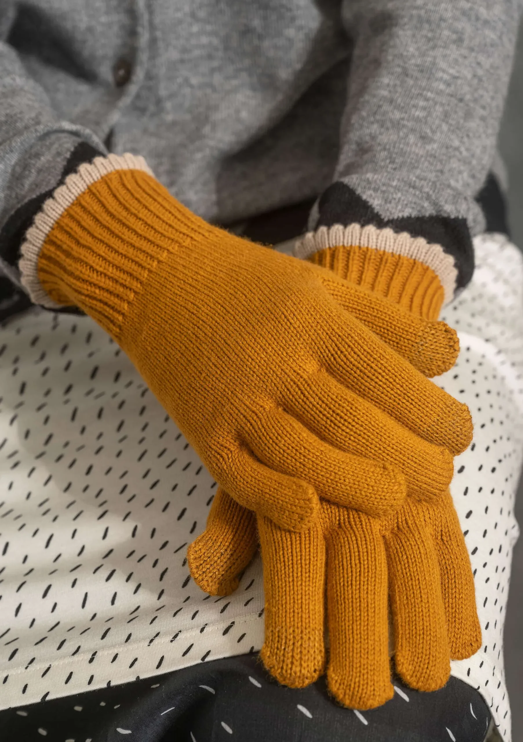 Gudrun Sjödén Fingerhandschuhe Aus Wolle/Bio-Baumwolle, Mit Touchfunktion senf