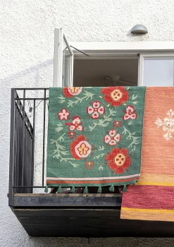Gudrun Sjödén Kelim Petals Aus Bio-Baumwolle meeresgrün