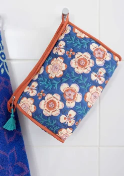Sale Gudrun Sjödén Kulturtasche Petals Aus Bio-Baumwolle porzellanblau