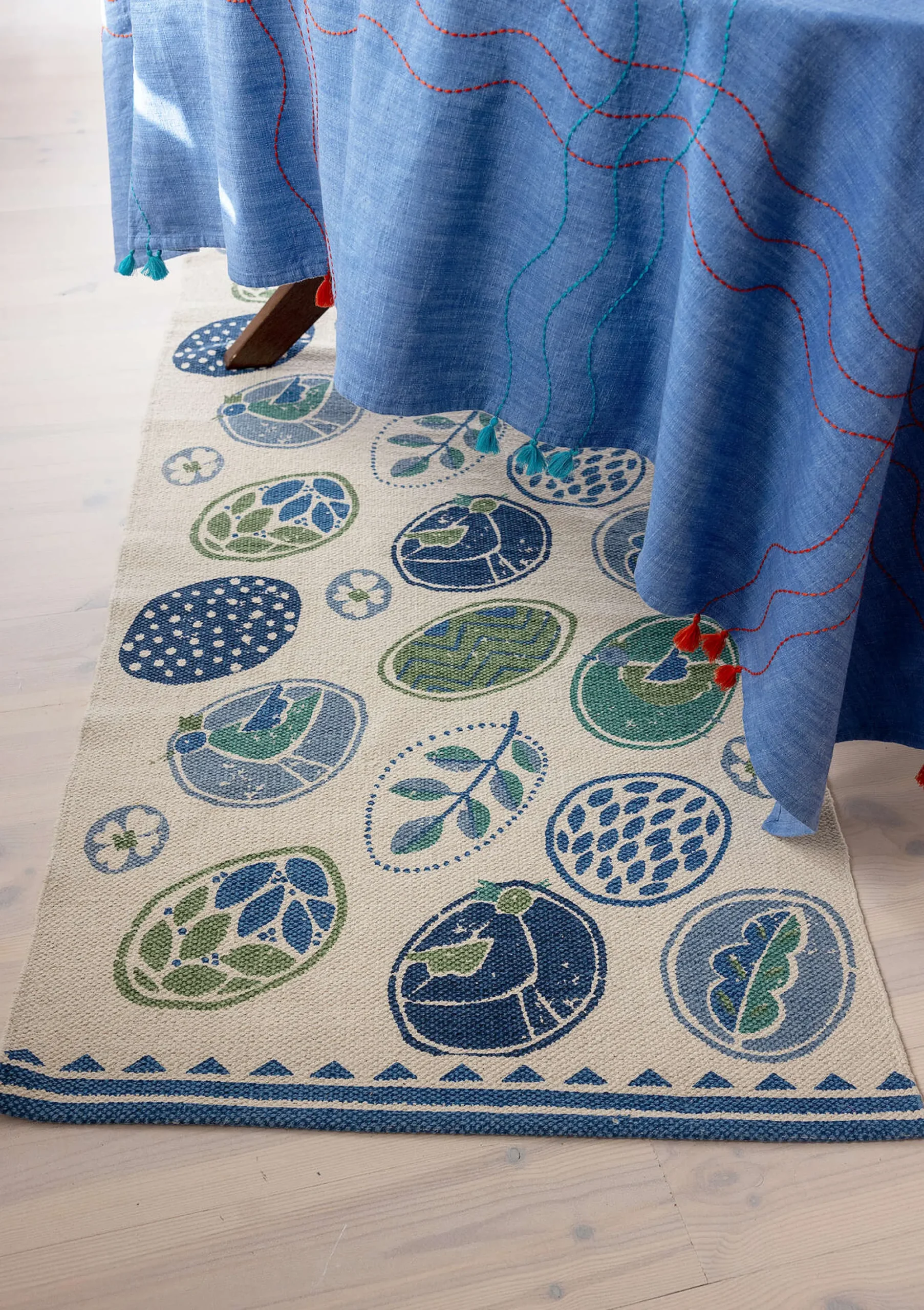 Gudrun Sjödén Läufer Nest Aus Bio-Baumwolle leinenblau